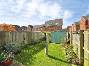 Photo 7- click for photo gallery